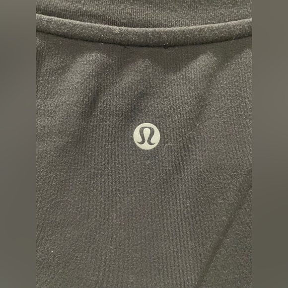 Lululemon lightweight pullover - Picture 9 of 10